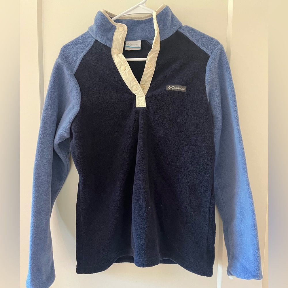 Columbia Women's Half Snap Pullover. Navy and purple. Size S.